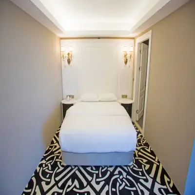 Aktuğ Elegance Hotel