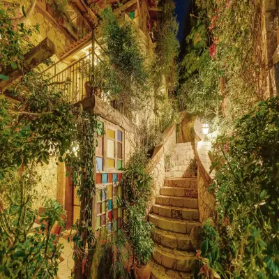 Fidanka Houses, +12