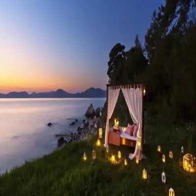 Nautical Hotel, +14
