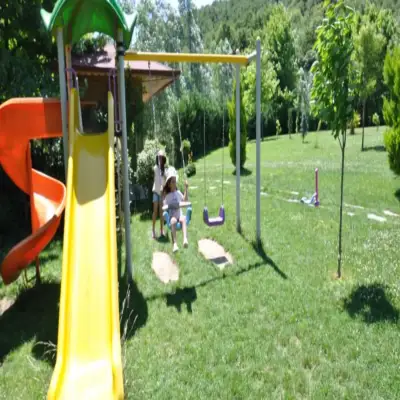 Bağdat Resort Otel - Kütük Evler
