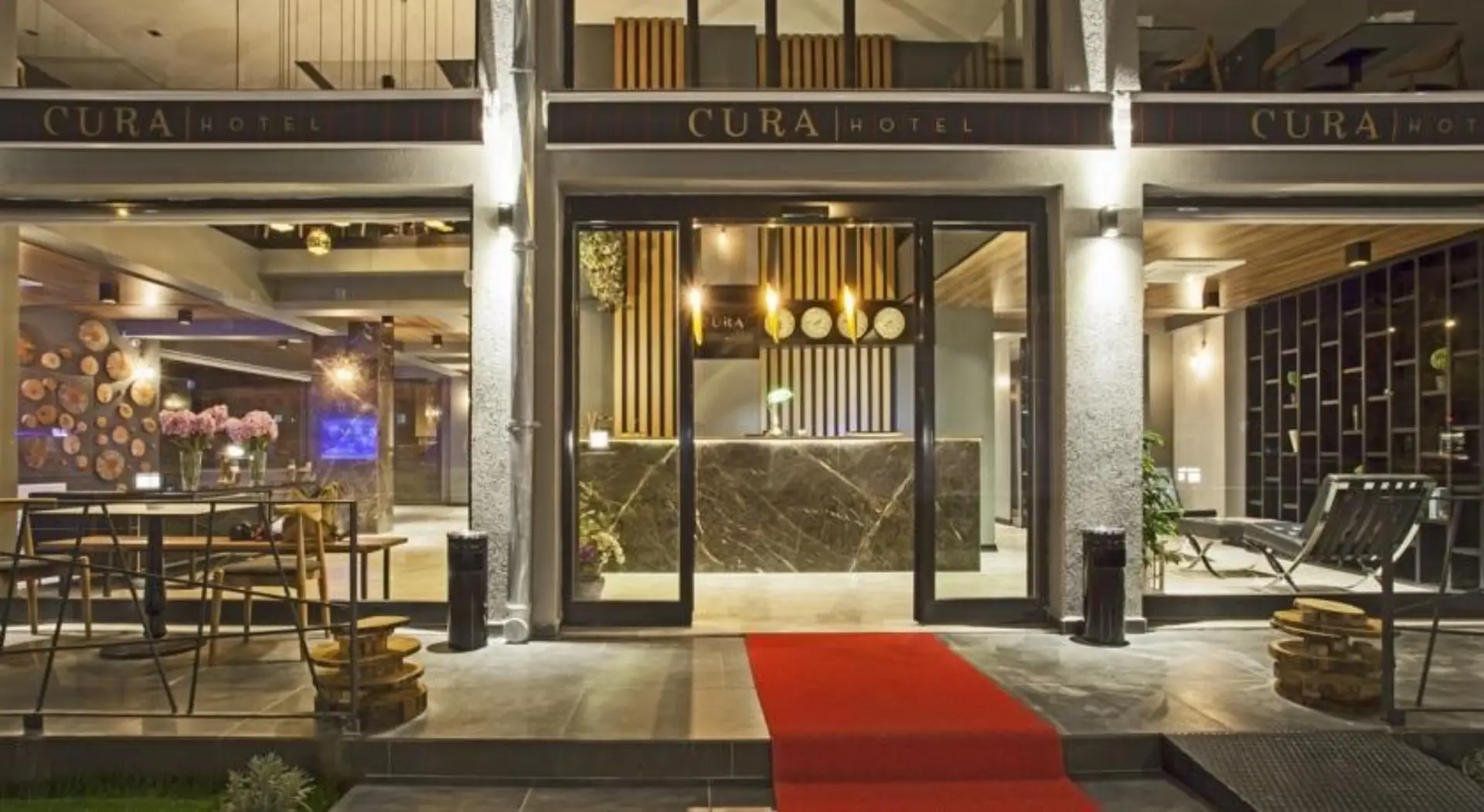 Cura Hotel