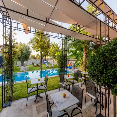 Casa Bella Hotel