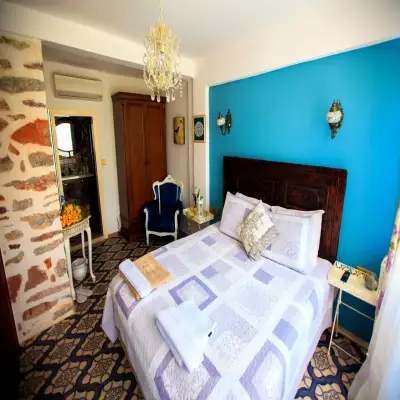 Lemon Villa Hotel, +12