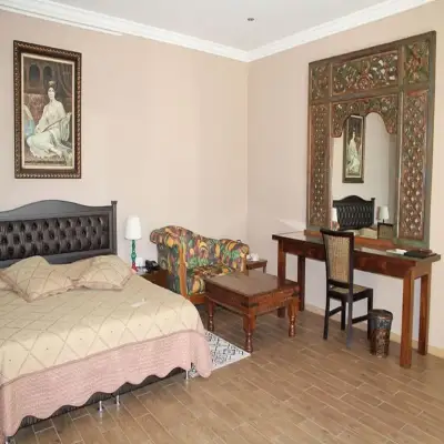 Bella View Art Hotel