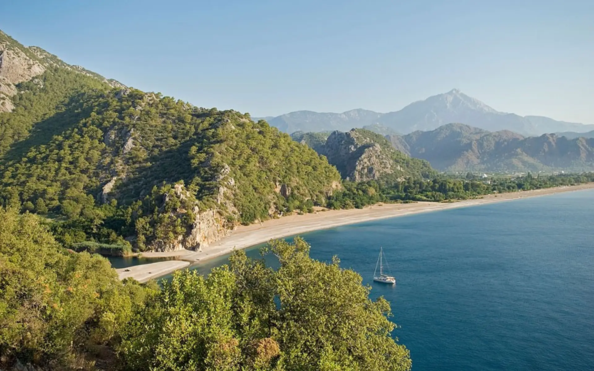 Yaz Rotamızı Antalya'ya Çevirmek için 5 Neden