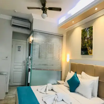 Mola Hotel