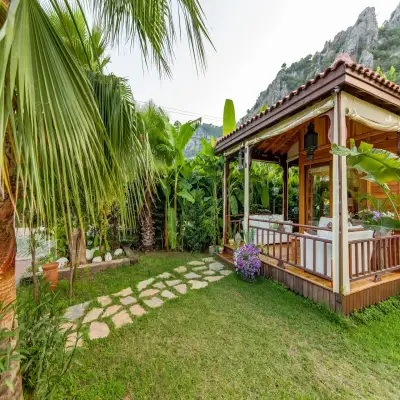 Villa Lukka Hotel