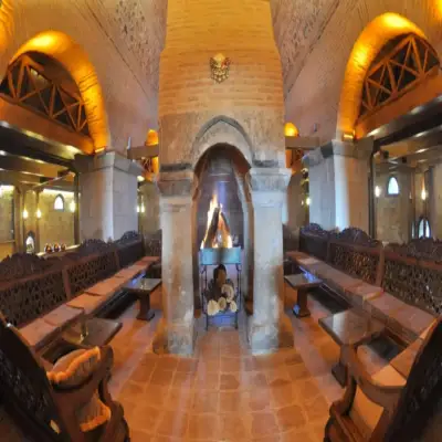 Issız Han Otel, Ulubat Gölü