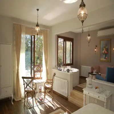 Ağva Beyaz Ev Hotel, +18