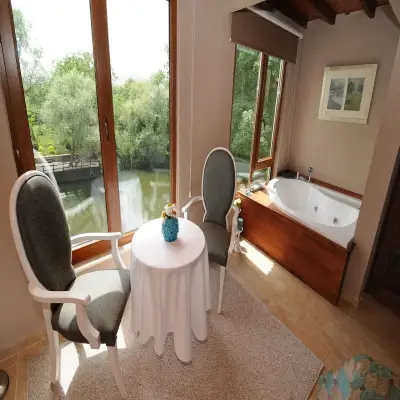 Ağva Beyaz Ev Hotel, +18