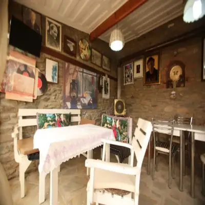 Birgi İzzet Efendi Taşkonak