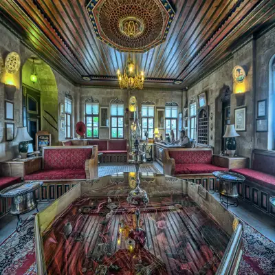 Museum Hotel, +16