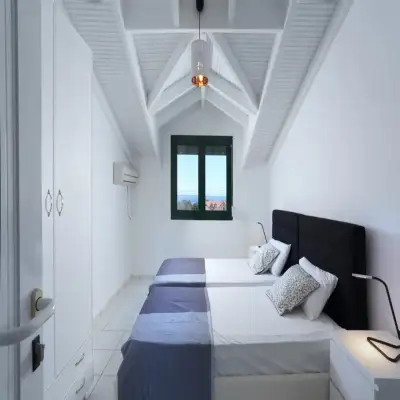 Natalie's Hotel