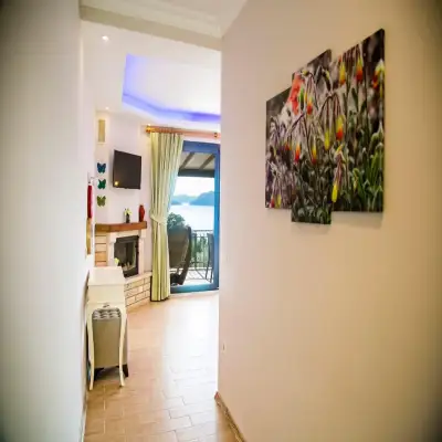 Suna House Otel