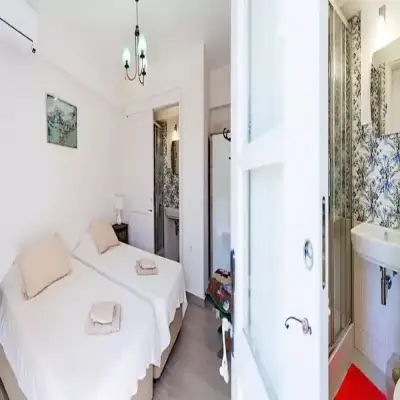 Hotel Kemerbağ, +12