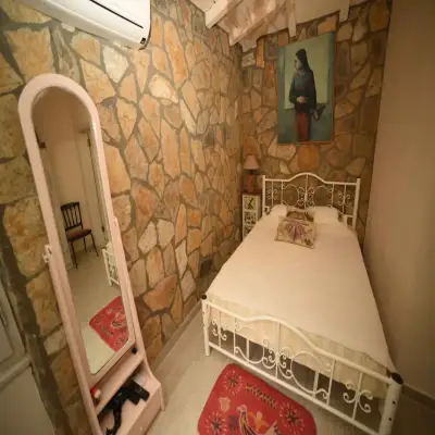 Hotel Kemerbağ, +12