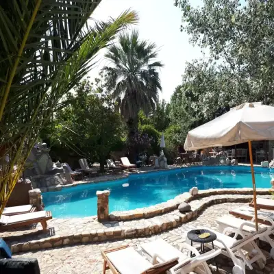 Hotel Kemerbağ, +12