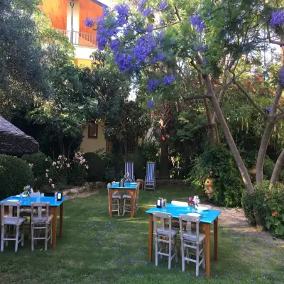 Emel Pension Güzelçamlı