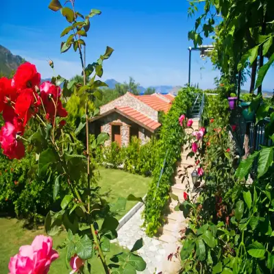 Suna House Otel