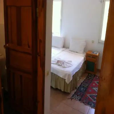 Emel Pension Güzelçamlı
