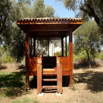 Emel Pension Güzelçamlı