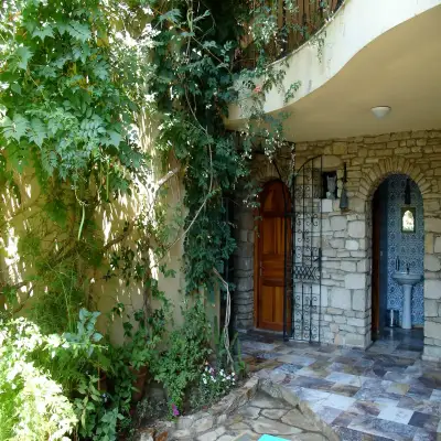 Emel Pension Güzelçamlı