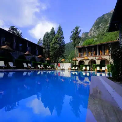 Alados Otel