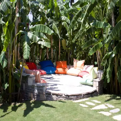 Sun Garden Apart