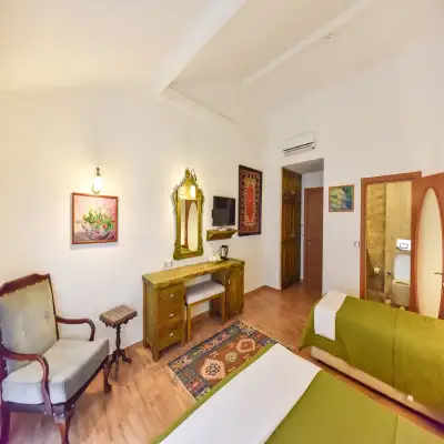 Piramit Otel Kayaköy