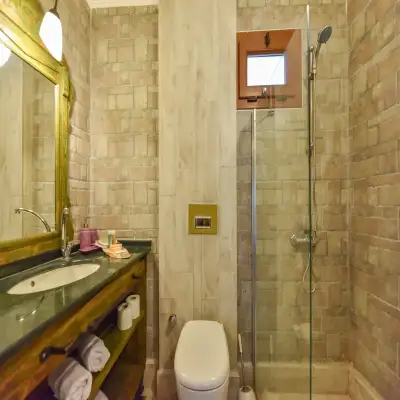 Piramit Otel Kayaköy