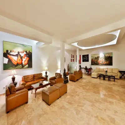 Gardenia Hotel, +12