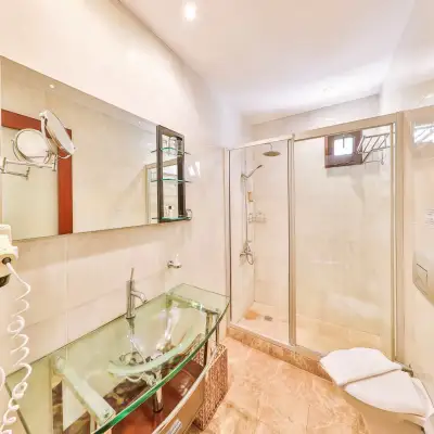 Gardenia Hotel, +12
