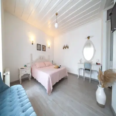 Güle Cunda