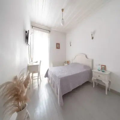 Güle Cunda