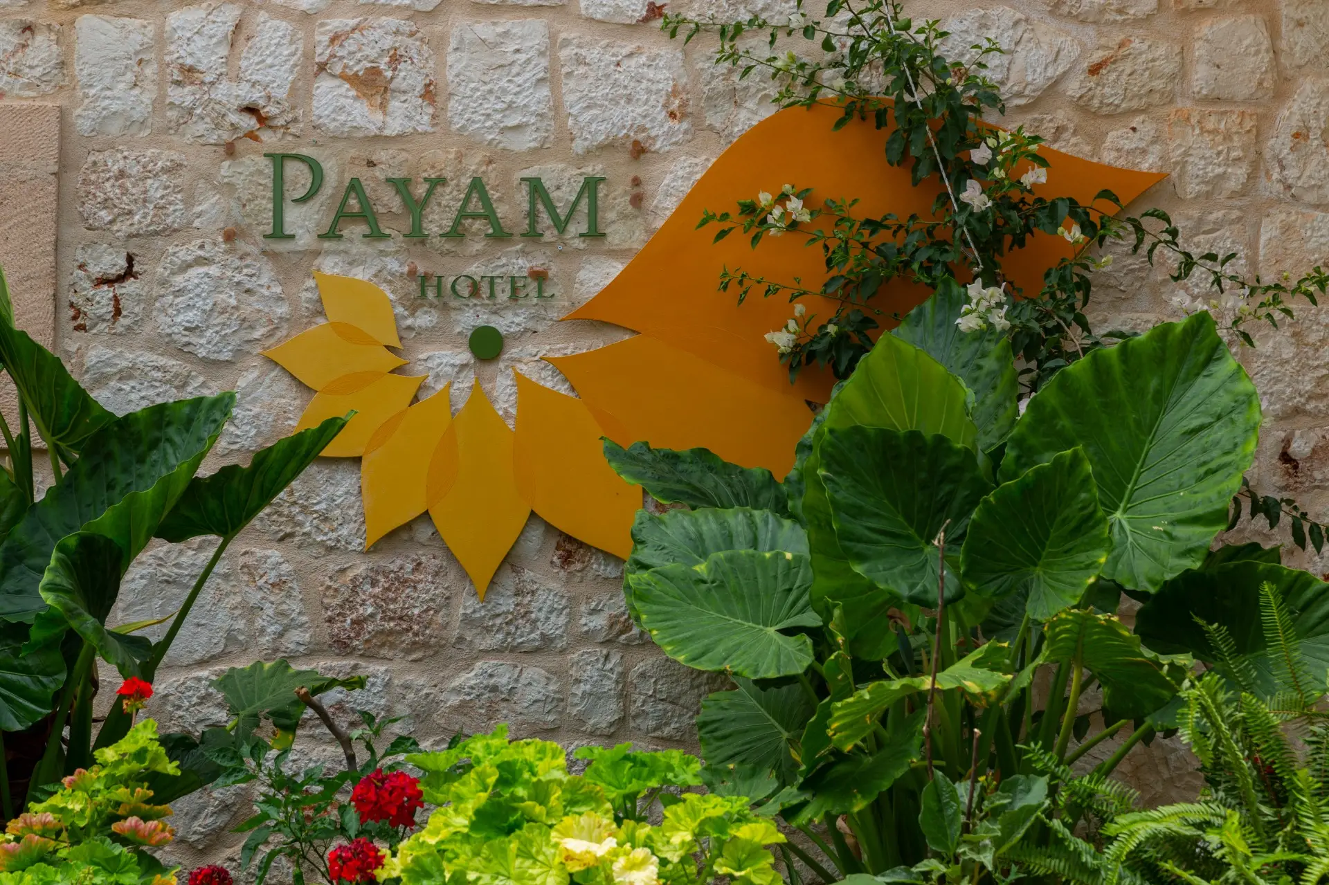 Payam Hotel