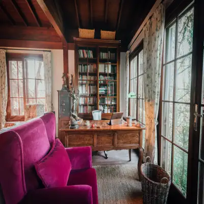 The Lake House, +12
