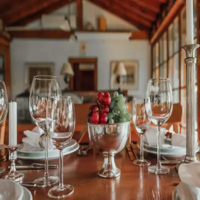 The Lake House, +12