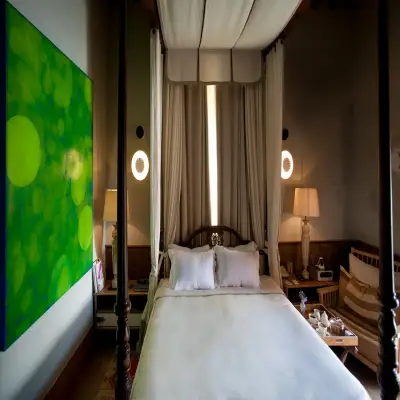 Alavya Hotel