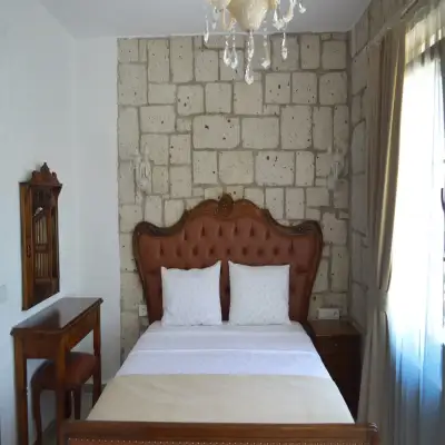 Fehmibey Hotel, +12