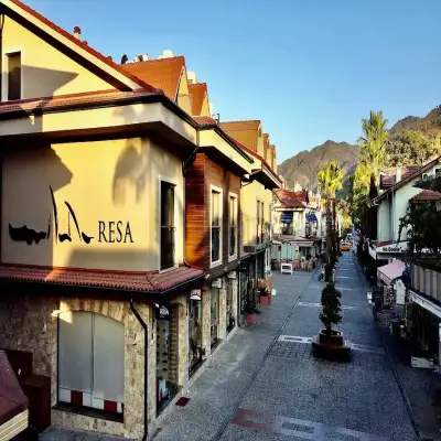 Resa Hotel
