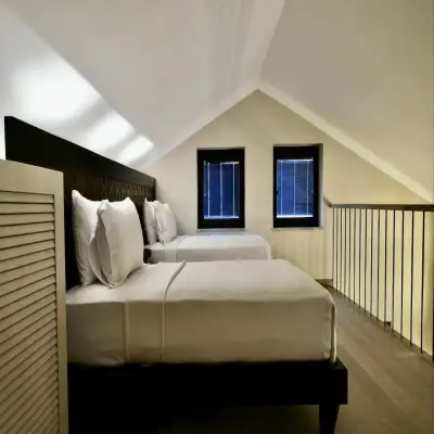 Resa Hotel