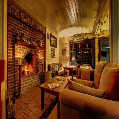 Greenline Guest House, +12