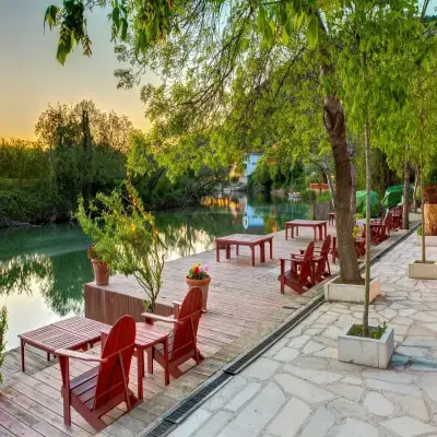 Greenline Guest House, +12