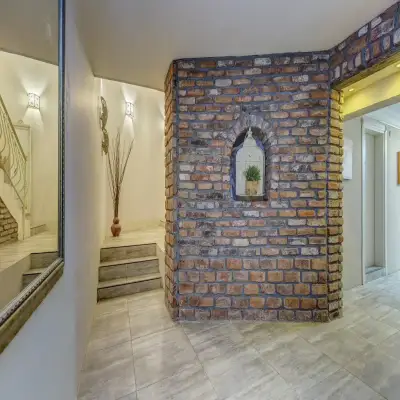 Greenline Guest House, +12