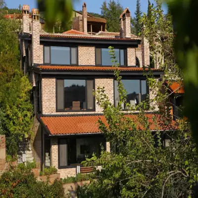 Manici Kasrı Hotel, Yeşilyurt Köyü