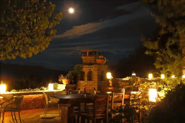 Manici Kasrı Hotel, Yeşilyurt Köyü