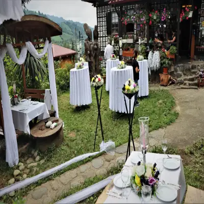 Şatıroğlu Konağı