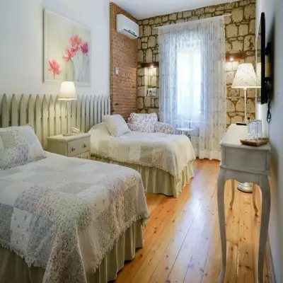 Cadde 75 Otel