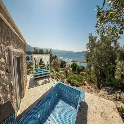Blanca Beach, Hidayet'in Yeri