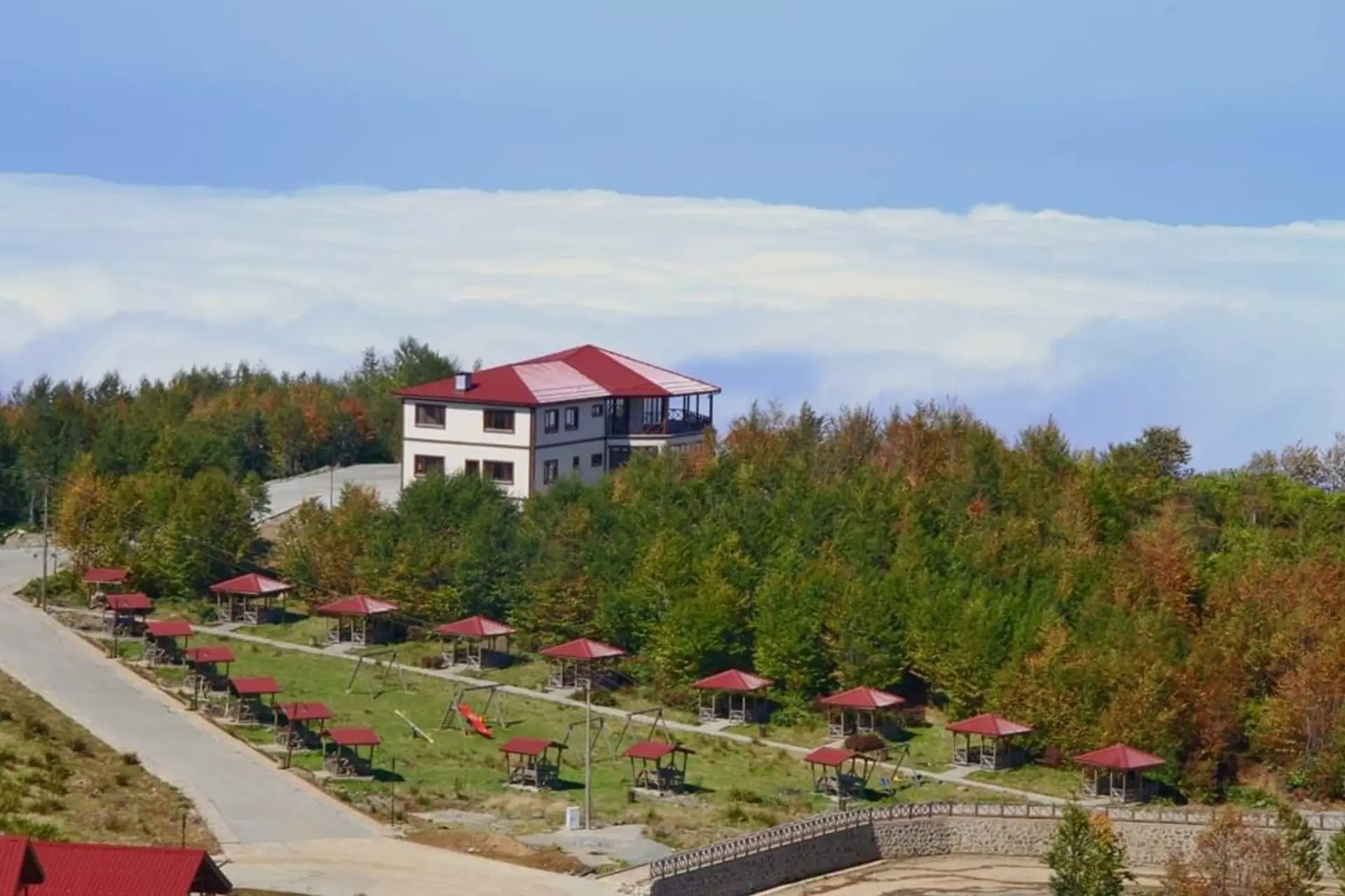 Flora Handüzü Resort &amp; Bungalov